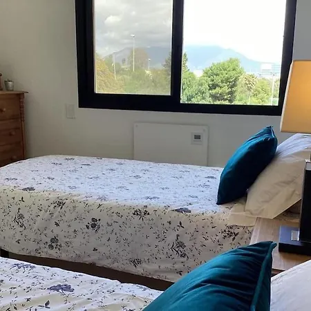 Spacious 3 Bed Puerto Duquesa * Manilva